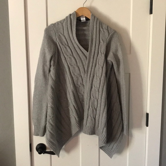 BCBGMaxAzria Sweaters - BCBG Gray Sweater - Small